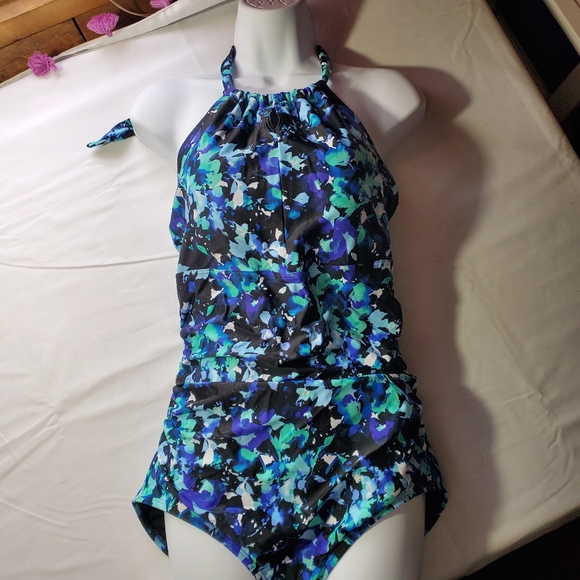 Speedo Other - Speedo Size Large One-piece Swimsuit Blue Floral